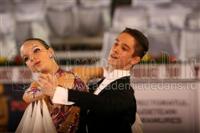 Sebastian Mititelu & Diana Serb, Academia de Dans Brasov